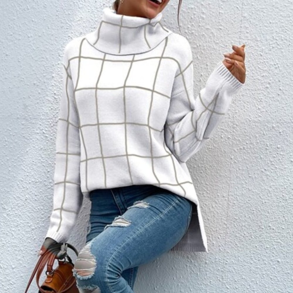 ON THE GRID TURTLENECK SWEATER - Picture 6 of 8